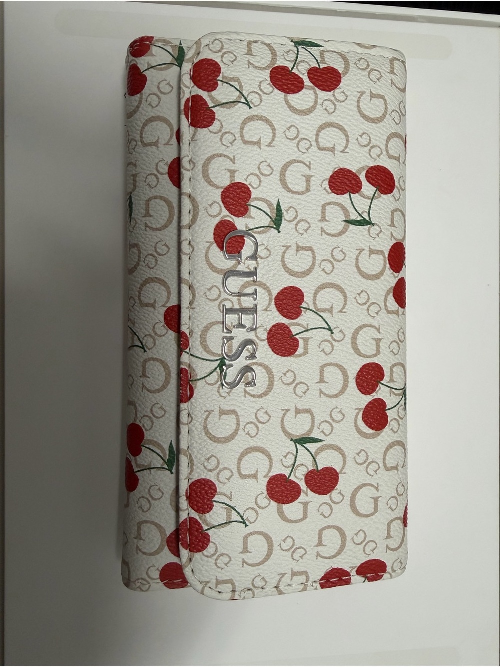 GUESS White Cherry-Print Continental Wallet with Logo